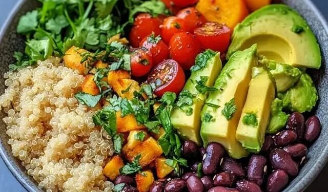 Bowl proteico con granos y vegetales