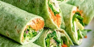 Wrap de espinaca con hummus